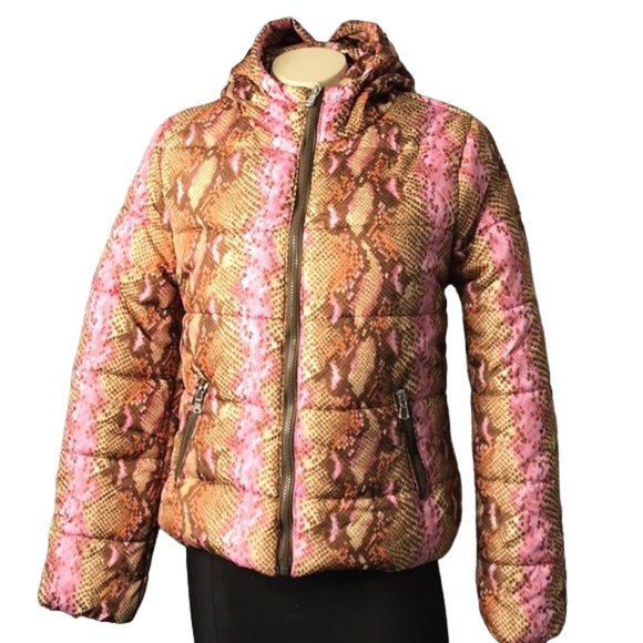 New Look Jackets & Blazers - NWT New Look warm soft puffer jacket with hood full zipper snake print zipper M